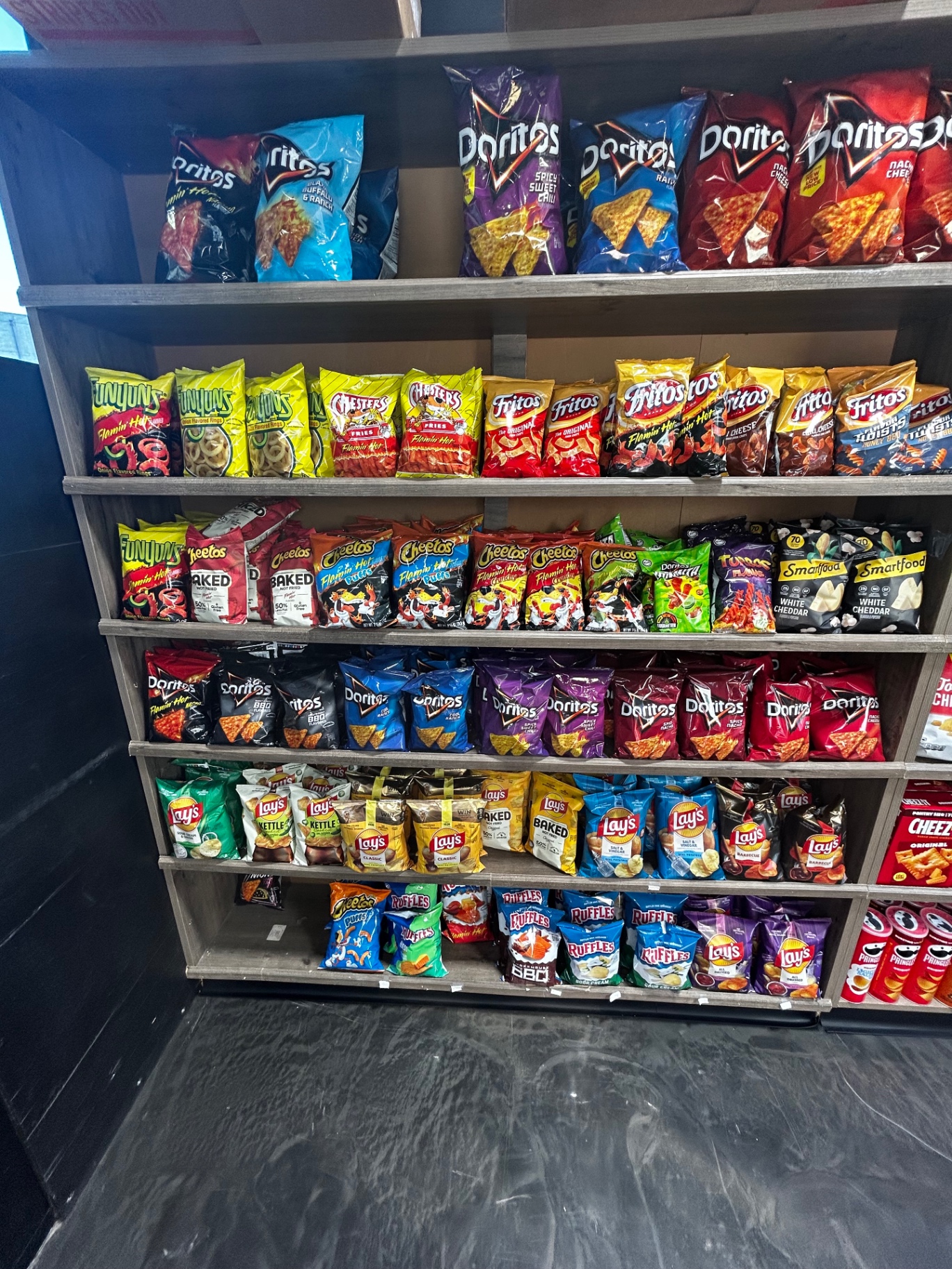 Snack and chip aisle